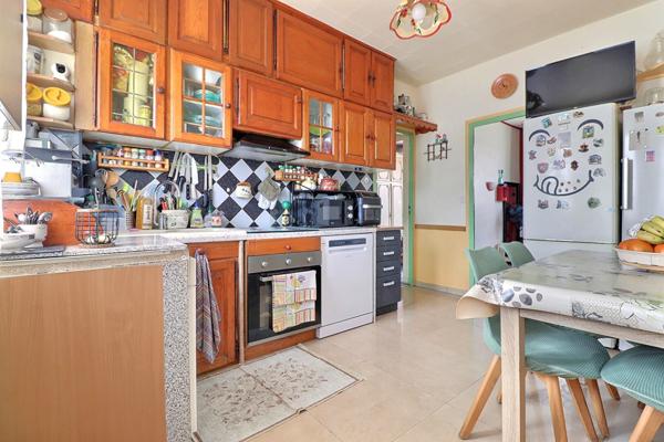 Appartement Aubervilliers 2 pièce(s) 43 m2