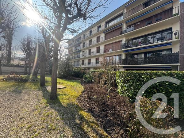 Appartement F2 à vendre  2 pièces - 64,67 m2 ST MAUR DES FOSSES - 94
