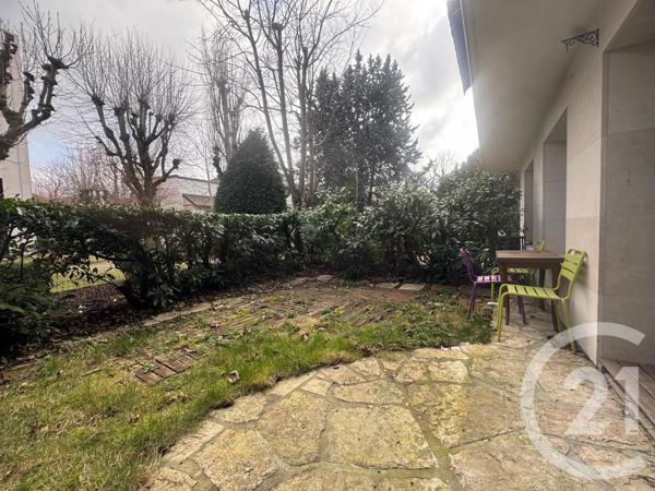 Appartement F2 à vendre  2 pièces - 64,67 m2 ST MAUR DES FOSSES - 94