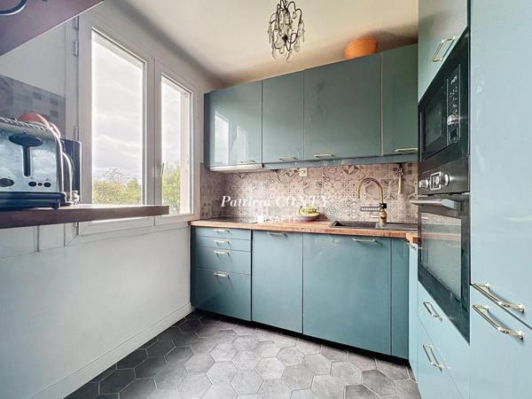 3 pièces en bon état à 2 pas du Village