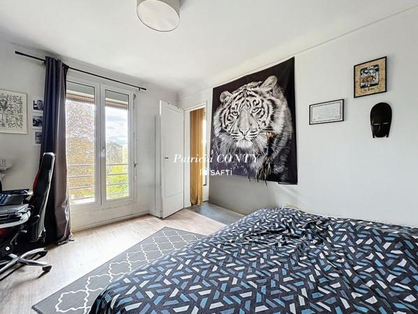 3 pièces en bon état à 2 pas du Village