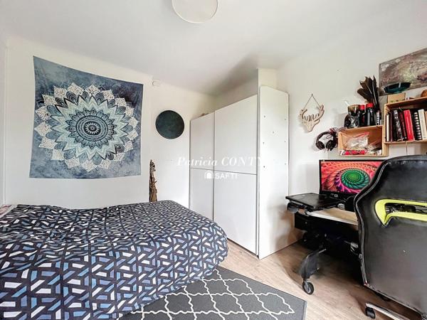 3 pièces en bon état à 2 pas du Village