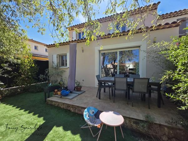 Maison 3 chambres - jardin - garage en résidence privée