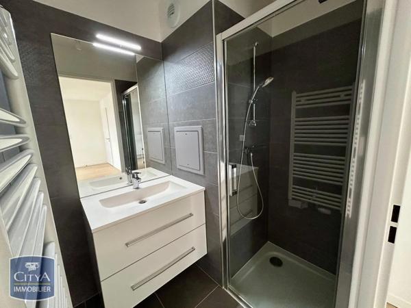 Appartement à louer 4 pièces 90.09m²