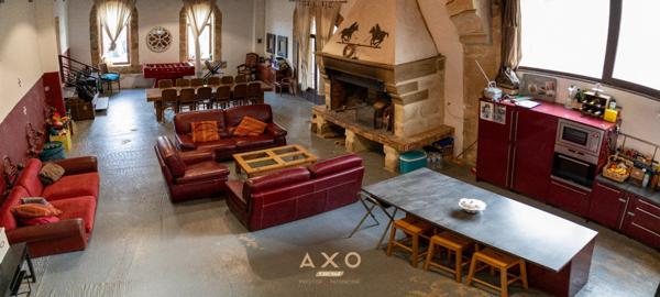 AIMARGUES – ANCIEN CHAI – 260 M² – TERRAIN DE 5 000 M² – 750 000 €