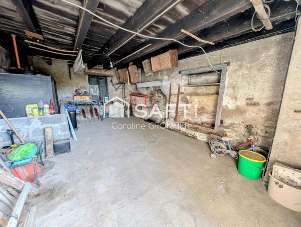 Maison avec dépendances et terrain - Ciry-le-Noble