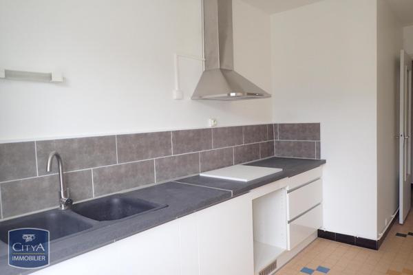 Appartement à louer 3 pièces 66.76m²