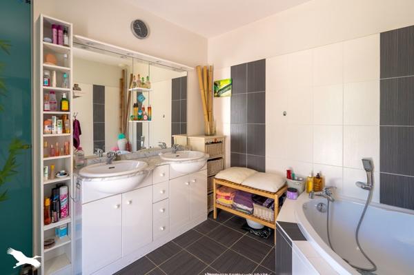Maison à vendre |  Saint-Nauphary |  4 pièces | 132 m²