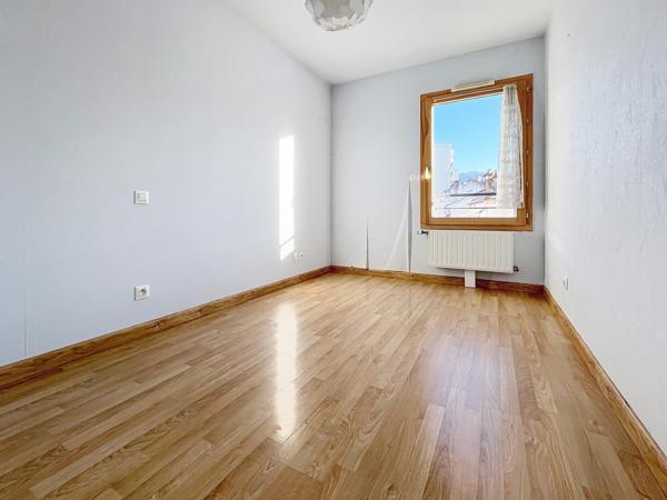 Appartement récent et lumineux – Emplacement privilégié à deux pas de la place Bellevue