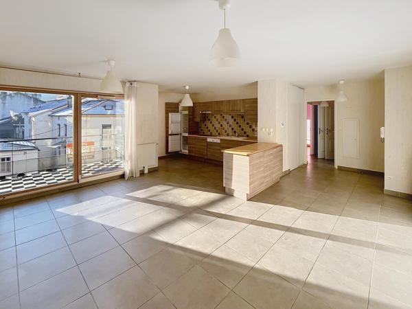 Appartement récent et lumineux – Emplacement privilégié à deux pas de la place Bellevue