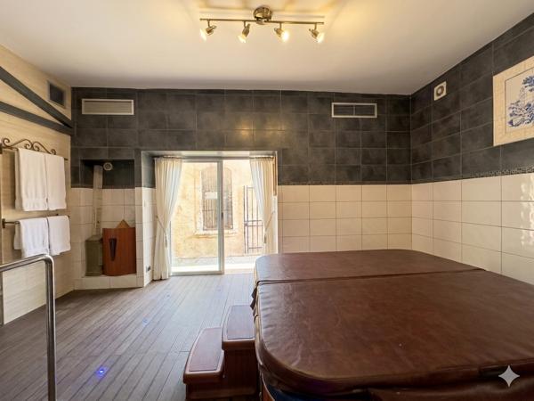 Immeuble 11 pièces - 260 m² Exclusivité efficity