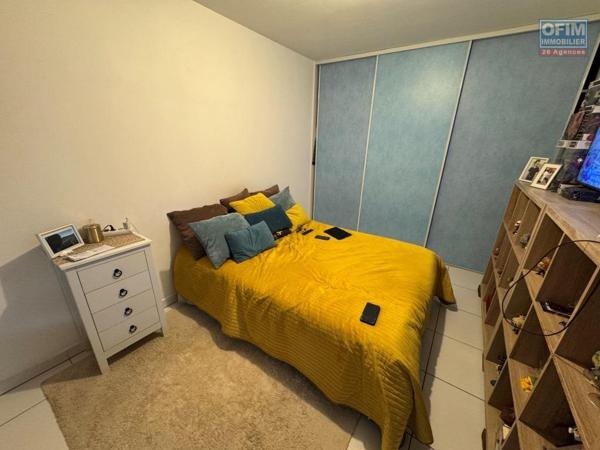 A vendre magnifique appartement trés spacieux de type F3 de 78 m² dans belle résidence de standing au Tampon