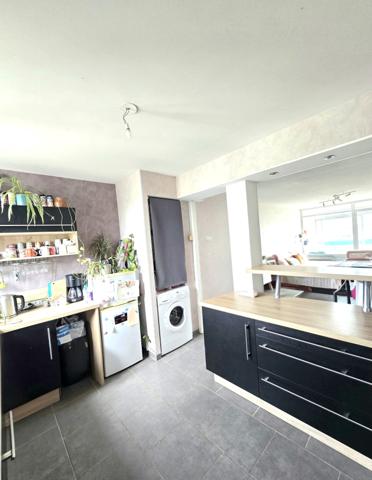 Appartement
         3 pièces
        - 63 m² Exclusivité 83 400 €*