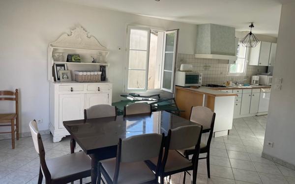 Maison à vendre    4 pièces •  Saint-Martin-de-Ré