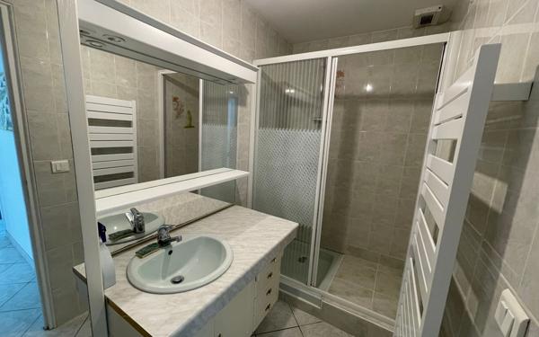 Maison à vendre    4 pièces •  Saint-Martin-de-Ré