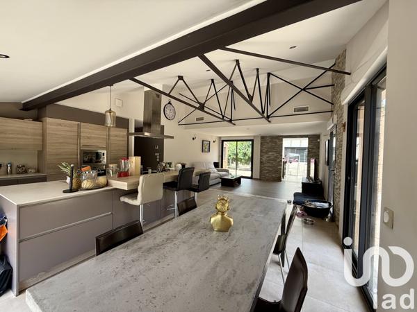 Maison à vendre 8 pièces 272 m² Le Soler