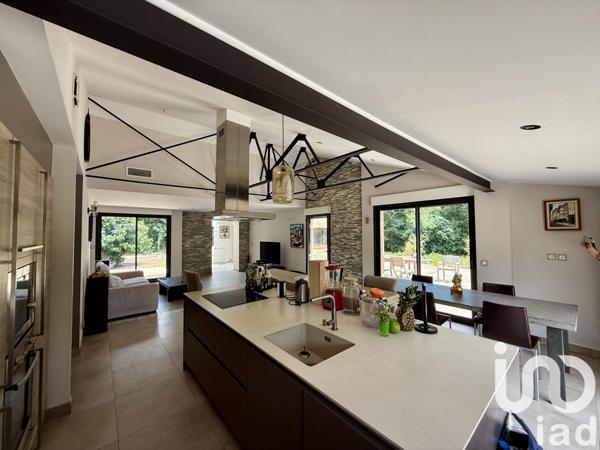 Maison à vendre 8 pièces 272 m² Le Soler