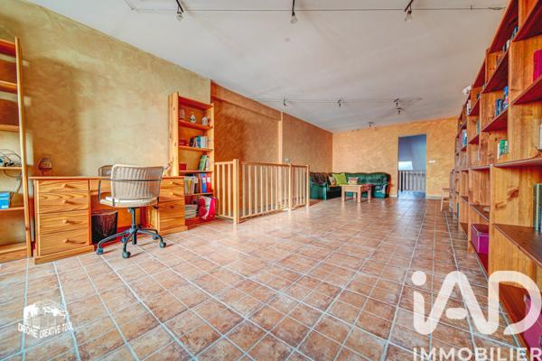 Maison à vendre 5 pièces 219 m² Bambiderstroff