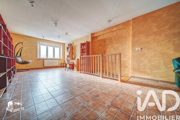 Maison à vendre 5 pièces 219 m² Bambiderstroff