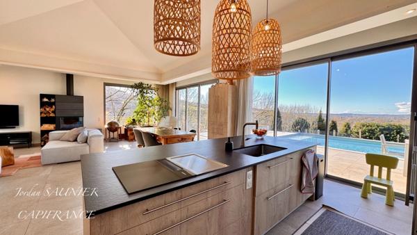 Vila d'architecte à vendre SOREZE (81)