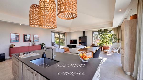 Vila d'architecte à vendre SOREZE (81)