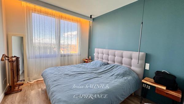 Vila d'architecte à vendre SOREZE (81)