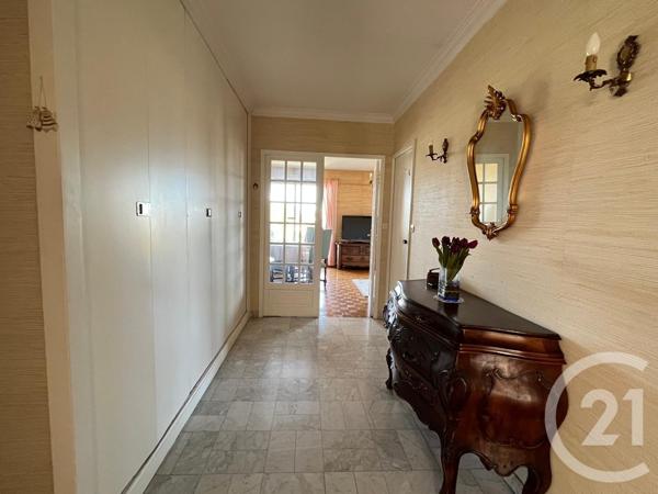 Appartement F5 à vendre  5 pièces - 100 m2 ST ETIENNE - 42