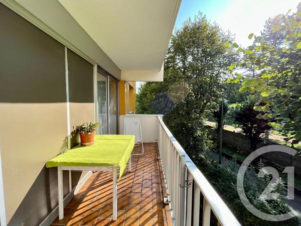 Appartement F5 à vendre  5 pièces - 100 m2 ST ETIENNE - 42