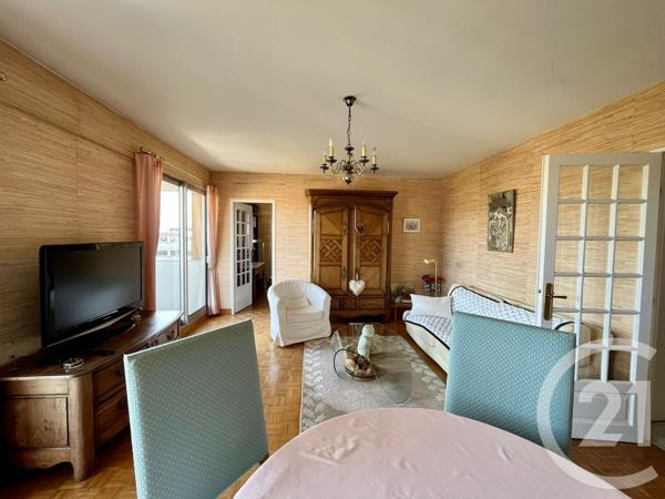 Appartement F5 à vendre  5 pièces - 100 m2 ST ETIENNE - 42