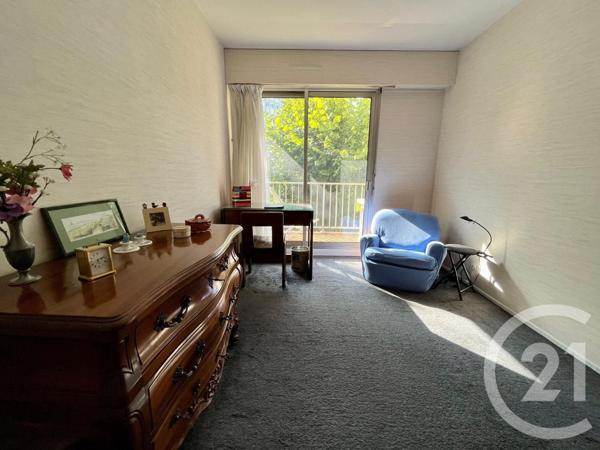 Appartement F5 à vendre  5 pièces - 100 m2 ST ETIENNE - 42