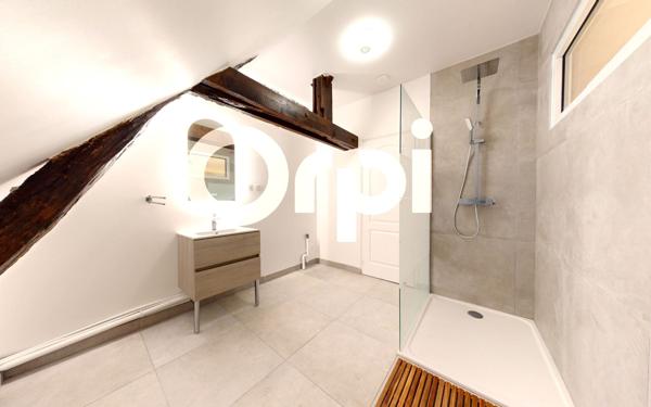 Maison à vendre    9 pièces • 300 m2 Soissons