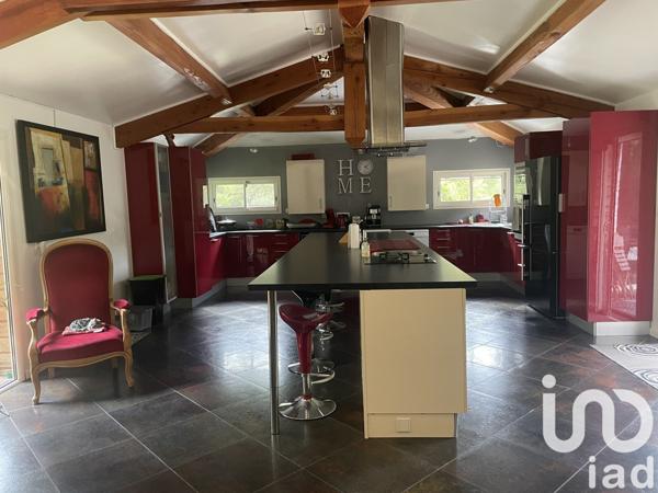 Maison 5 pièces de 200 m² à Daux (31700)