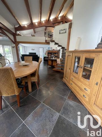 Maison 5 pièces de 200 m² à Daux (31700)