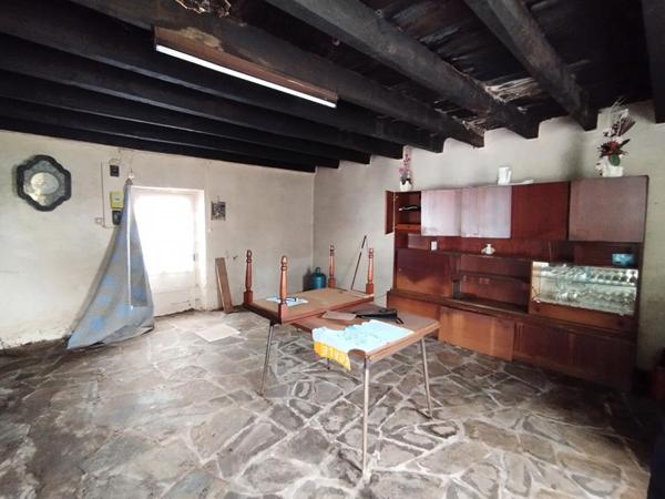 Maison en pierre à rénover sur terrain de 1 000m², Divatte sur Loire (44450)