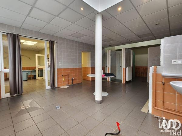 Local d’activité à vendre 143 m² Dunières