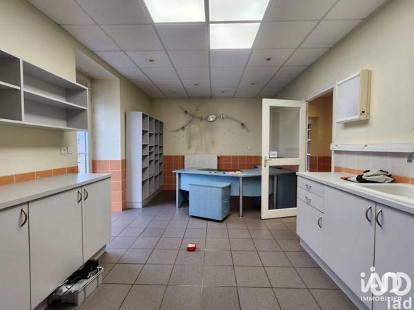 Local d’activité à vendre 143 m² Dunières