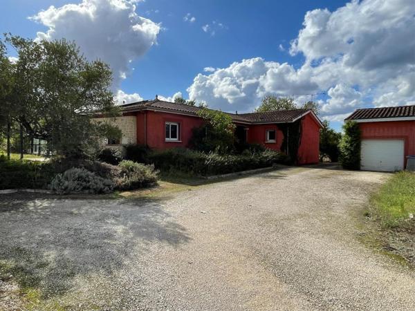 Falguières - Maison de 160 m2 avec garage et piscine