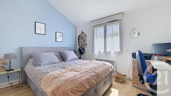 Maison à vendre  5 pièces - 110,66 m 2   CHAMPS SUR MARNE  - 77