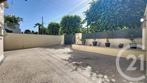 Maison à vendre  5 pièces - 110,66 m 2   CHAMPS SUR MARNE  - 77