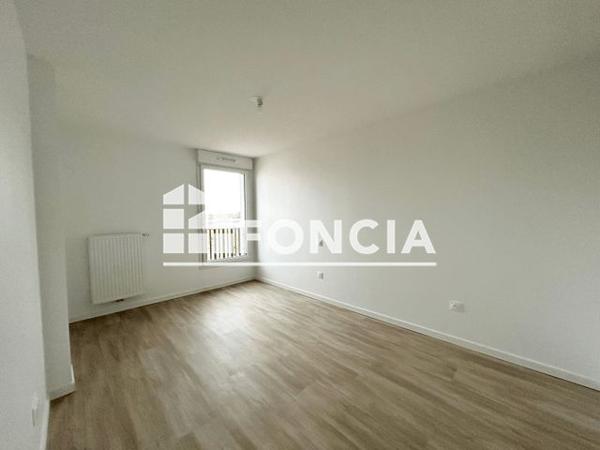 Location Appartement 3 pièces 67.32 m² - 7 RUE ANNE FRANCK Floirac 33270