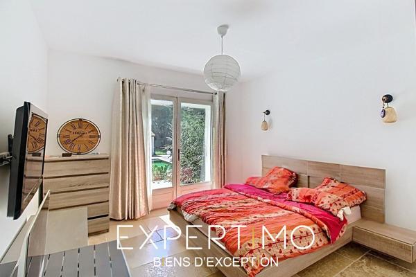 FUVEAU – Villa contemporaine | 4 chambres | Suite parentale de plain-pied | Piscine 5 x 11 m | Terrain plat 2
