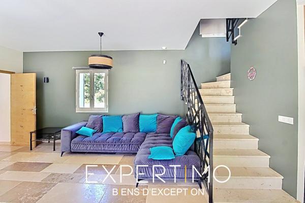 FUVEAU – Villa contemporaine | 4 chambres | Suite parentale de plain-pied | Piscine 5 x 11 m | Terrain plat 2
