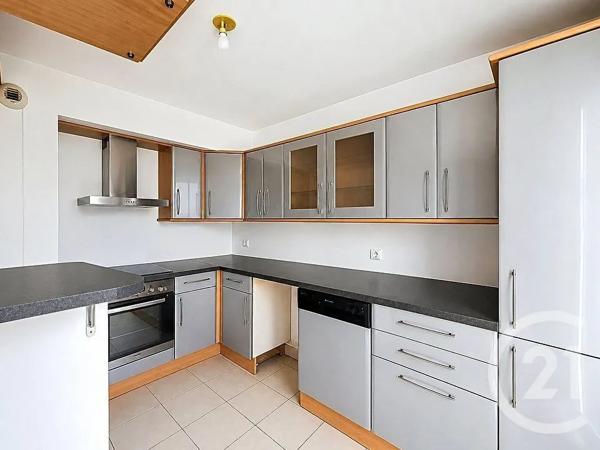 Appartement à vendre  3 pièces - 65,50 m 2   COMBS LA VILLE  - 77