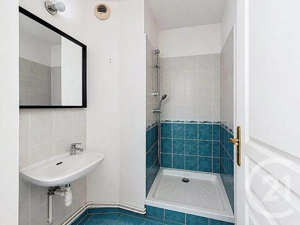 Appartement à vendre  3 pièces - 65,50 m 2   COMBS LA VILLE  - 77
