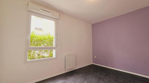 BOURGES APPARTEMENT 2 CHAMBRES JARDIN PARKING