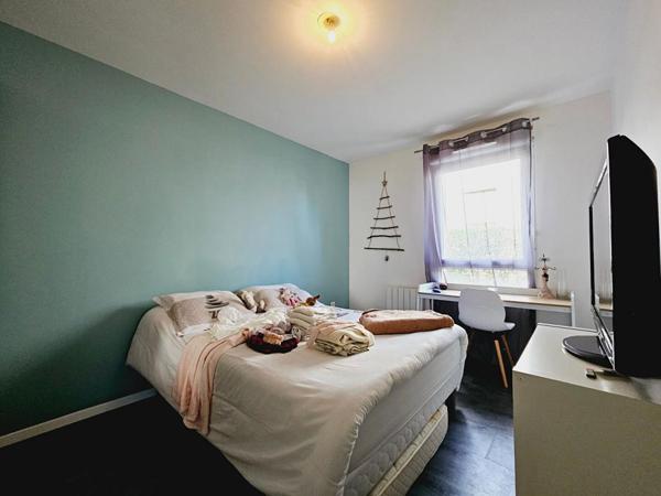 BOURGES APPARTEMENT 2 CHAMBRES JARDIN PARKING