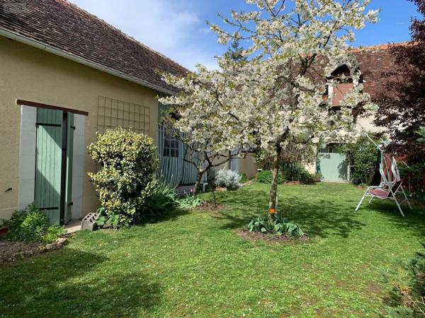 Achat - Maison Châtillon-sur-Indre 36700 5 pièces 175 m 2 775 m 2