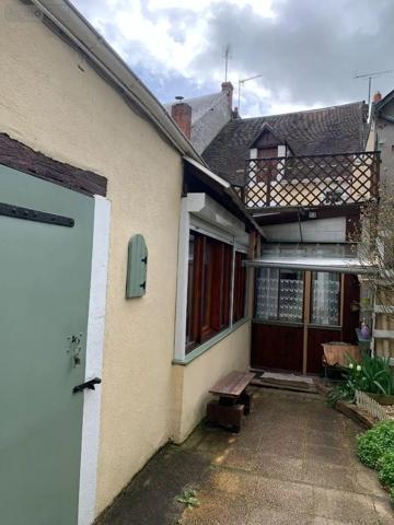 Achat - Maison Châtillon-sur-Indre 36700 5 pièces 175 m 2 775 m 2