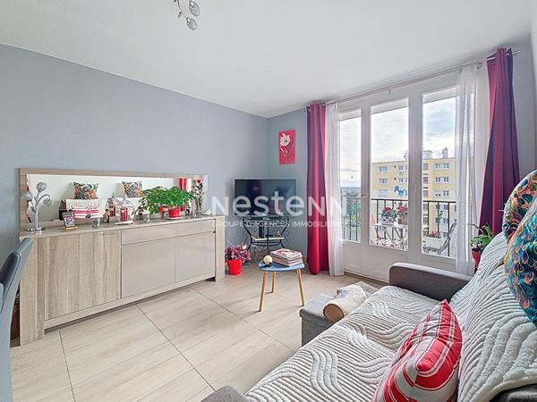 Appartement 2 pièces Dreux, idéal investissement locatif ou premier achat, résidence sécurisée avec gardien et ascenseur, avec Cave + Parking