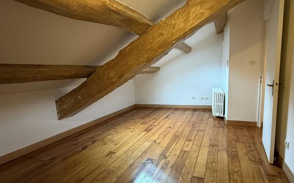 Maison à vendre    6 pièces •  Florac